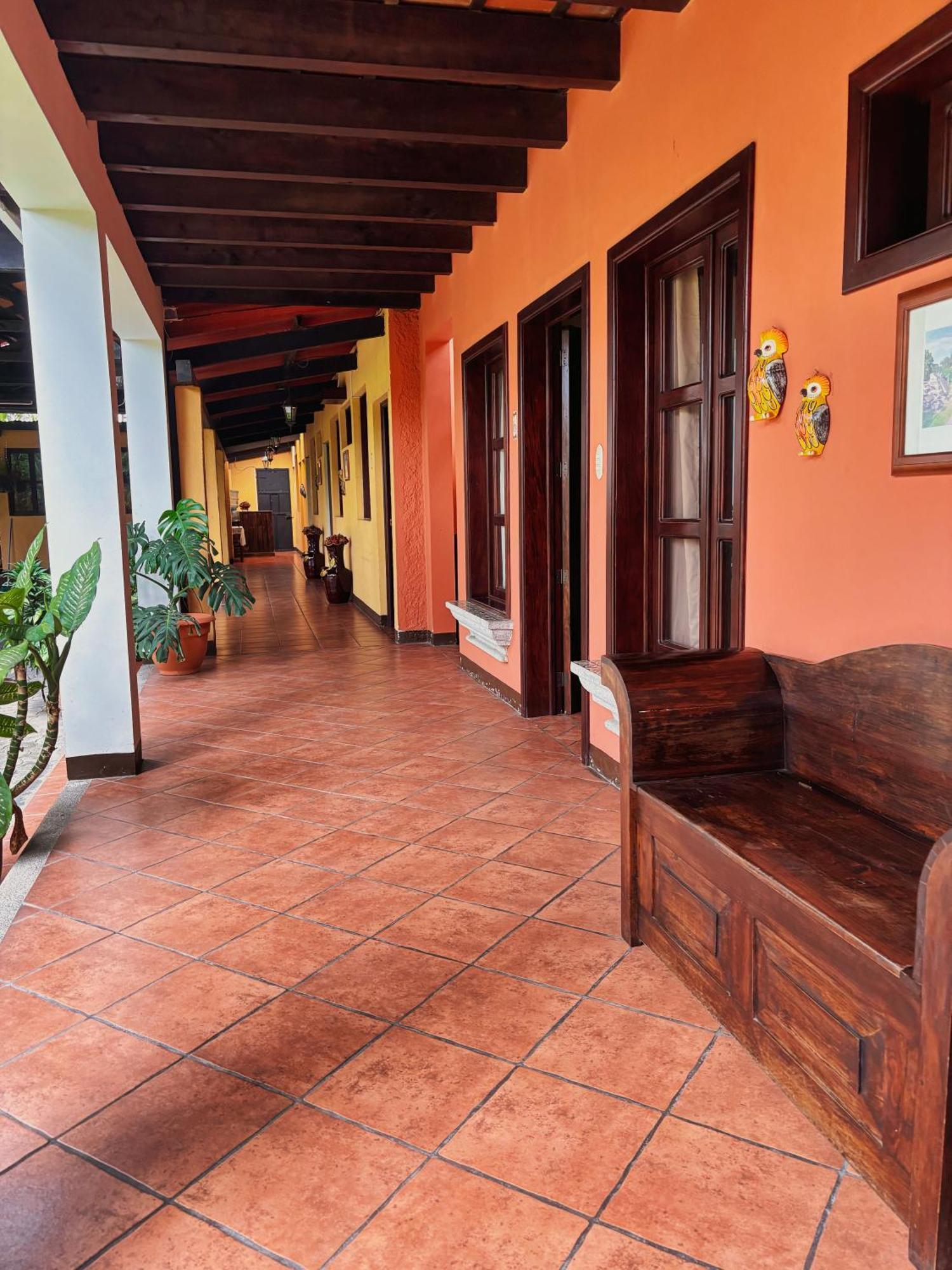 Alana Hotel By Ish Antigua ภายนอก รูปภาพ